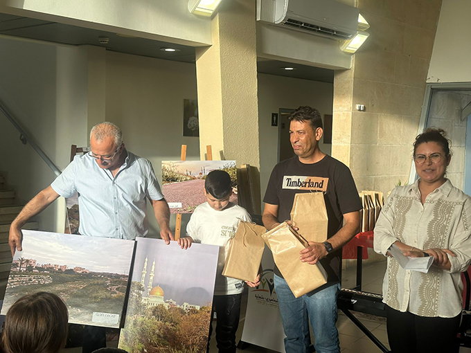 حفل توزيع الجوائز على المشاركين بمسابقة التصوير في وادي قانا